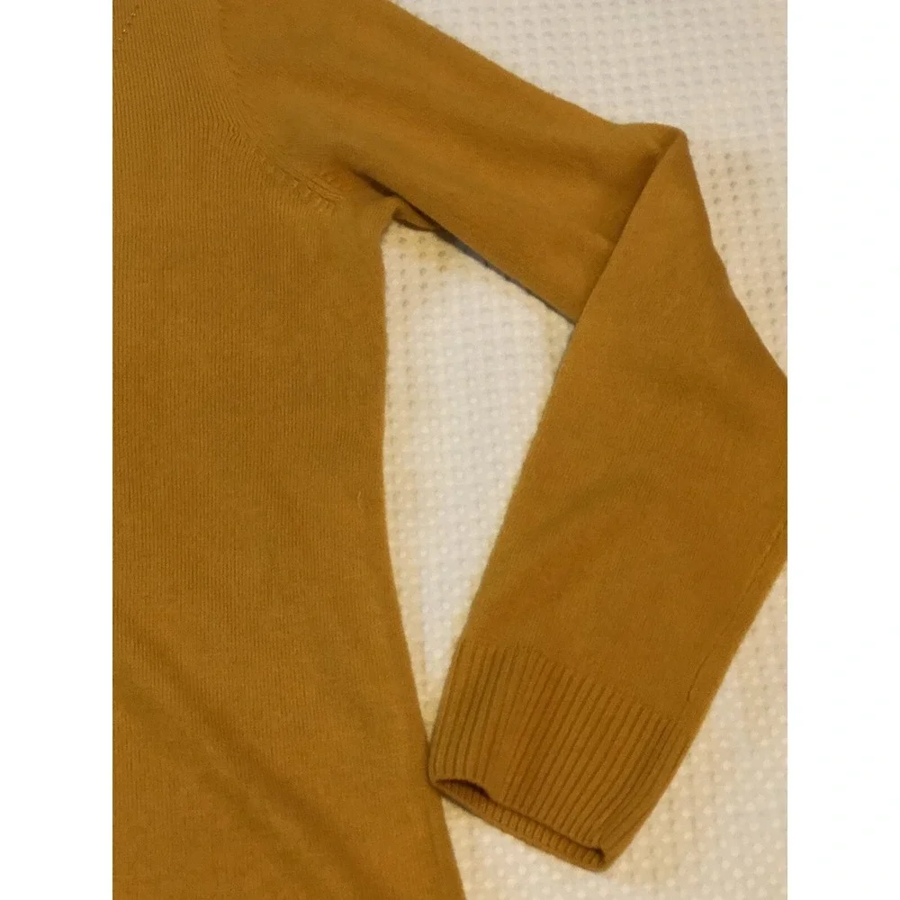 Carolyn Taylor SWEATER NEW Women's - XL - Pullover - Golden Yellow - SOFT